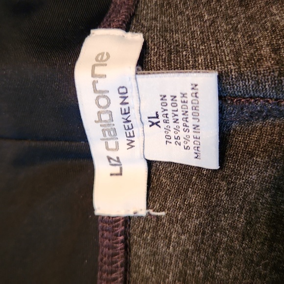 Liz Claiborne Weekend Pants - Picture 4 of 6
